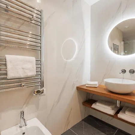Sm Mellini Relais * Rome