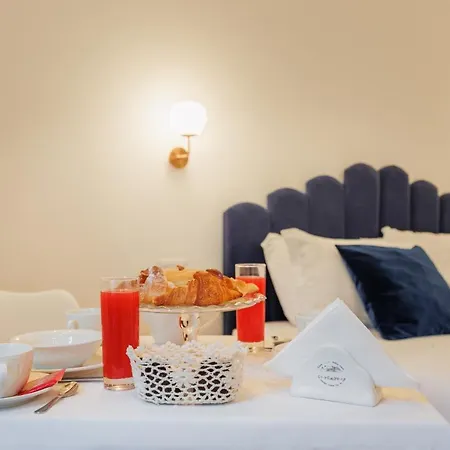 Sm Mellini Relais Guest house