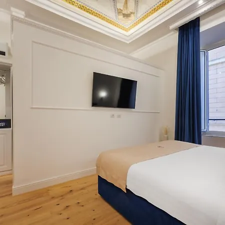 Sm Mellini Relais * Rome